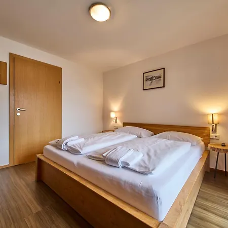 1 Apartamento *