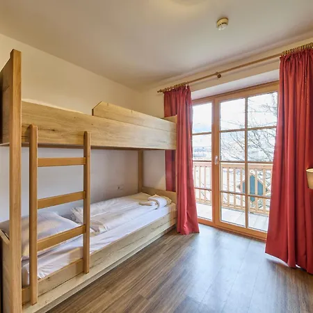 1 Saalbach-Hinterglemm